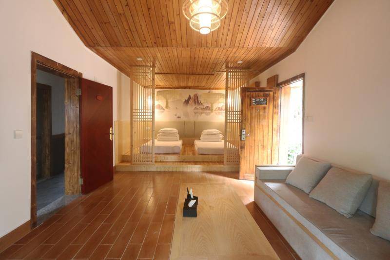 深圳这个宛若陶渊明笔下的桃源梦境，温泉+机动+住，家庭游仅498元