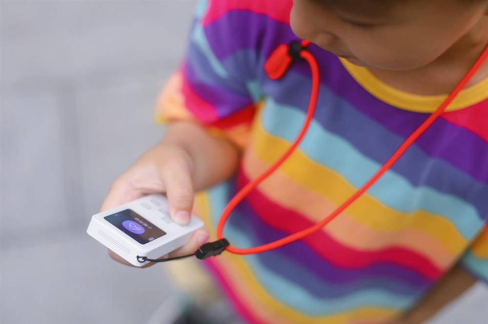 小爱同学不用插卡也能用,儿童智能电话不插卡能用吗