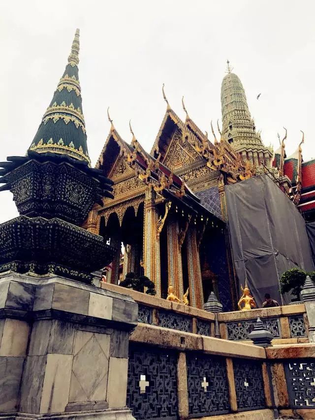 泰国从小就要去寺庙,泰国5泰铢硬币版别