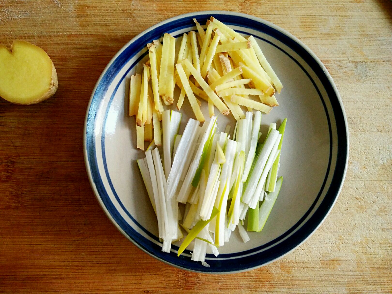 非常简单的香煎小鲳鱼又香又酥皮,小鲳鱼煎鱼无腥