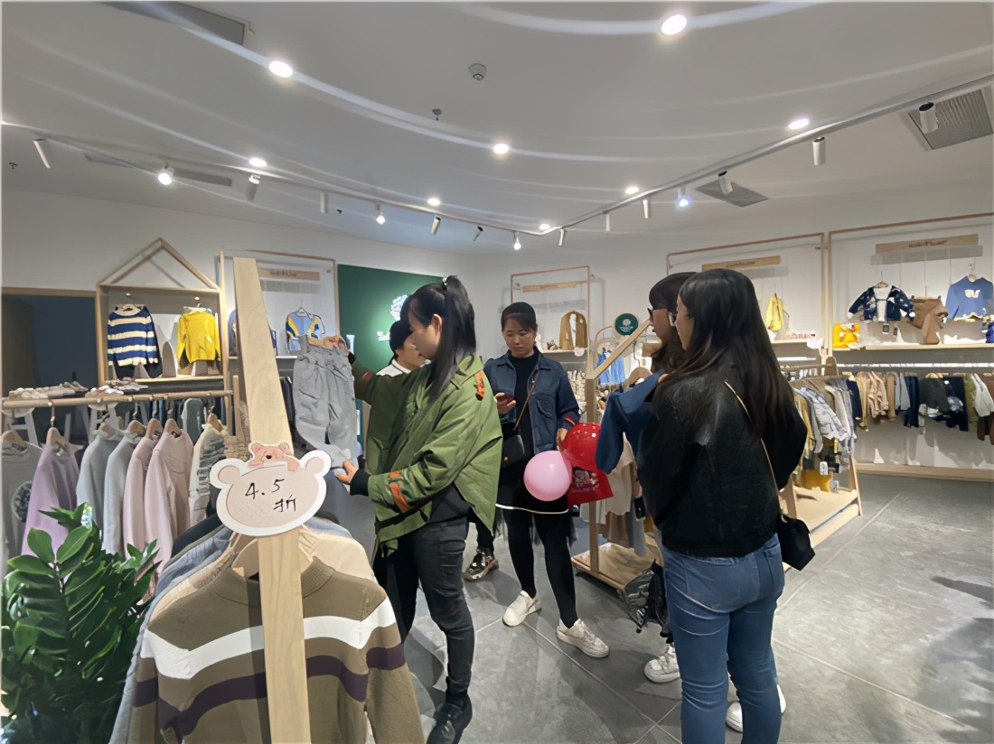 国庆购物平价推荐,铜仁百盛商业广场在哪里