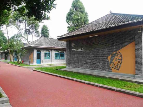 远东宏信宏文学校上海浦东校区,远东宏信宏文学校