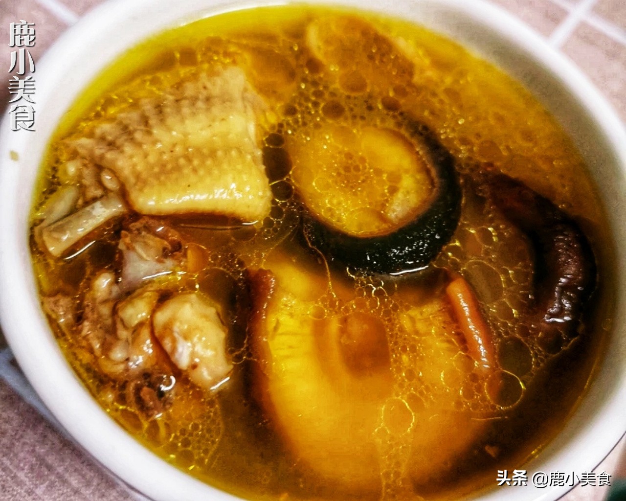 爱喝鸡汤的好处,论鸡汤的正确喝法