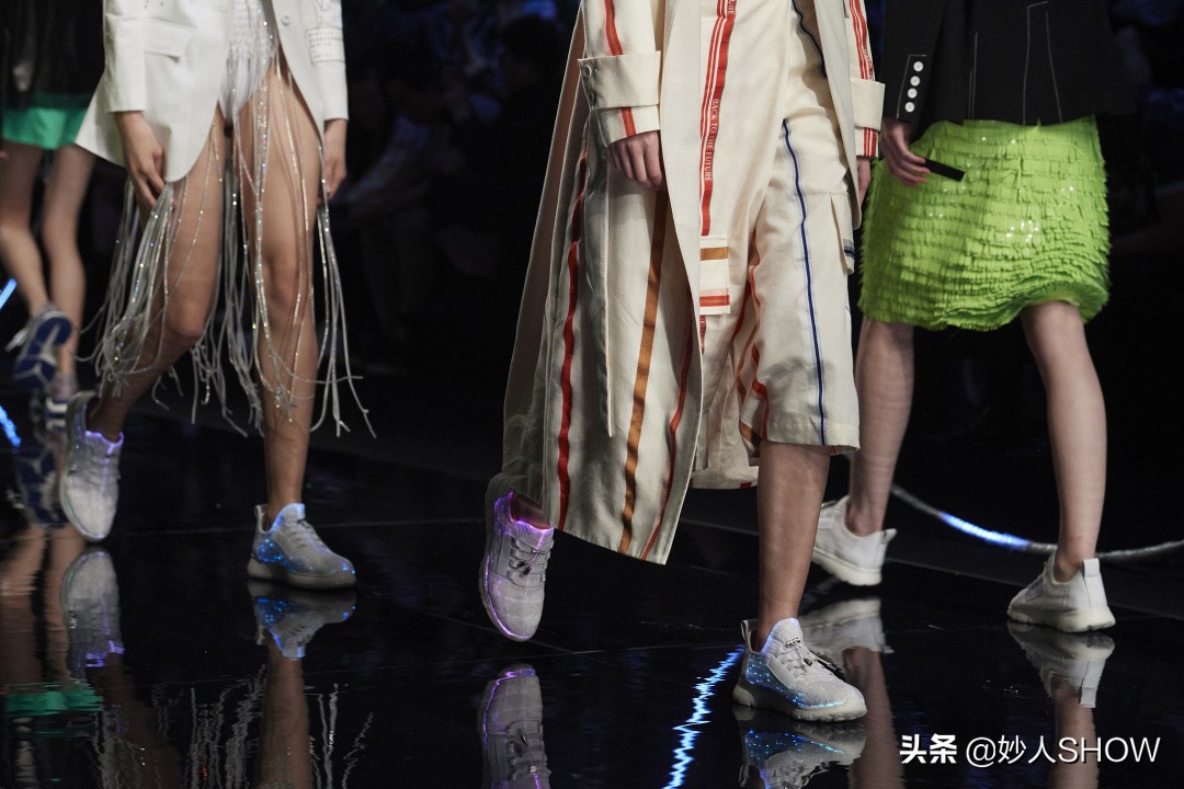 金利来金色logo皮鞋,金利来复古男皮鞋