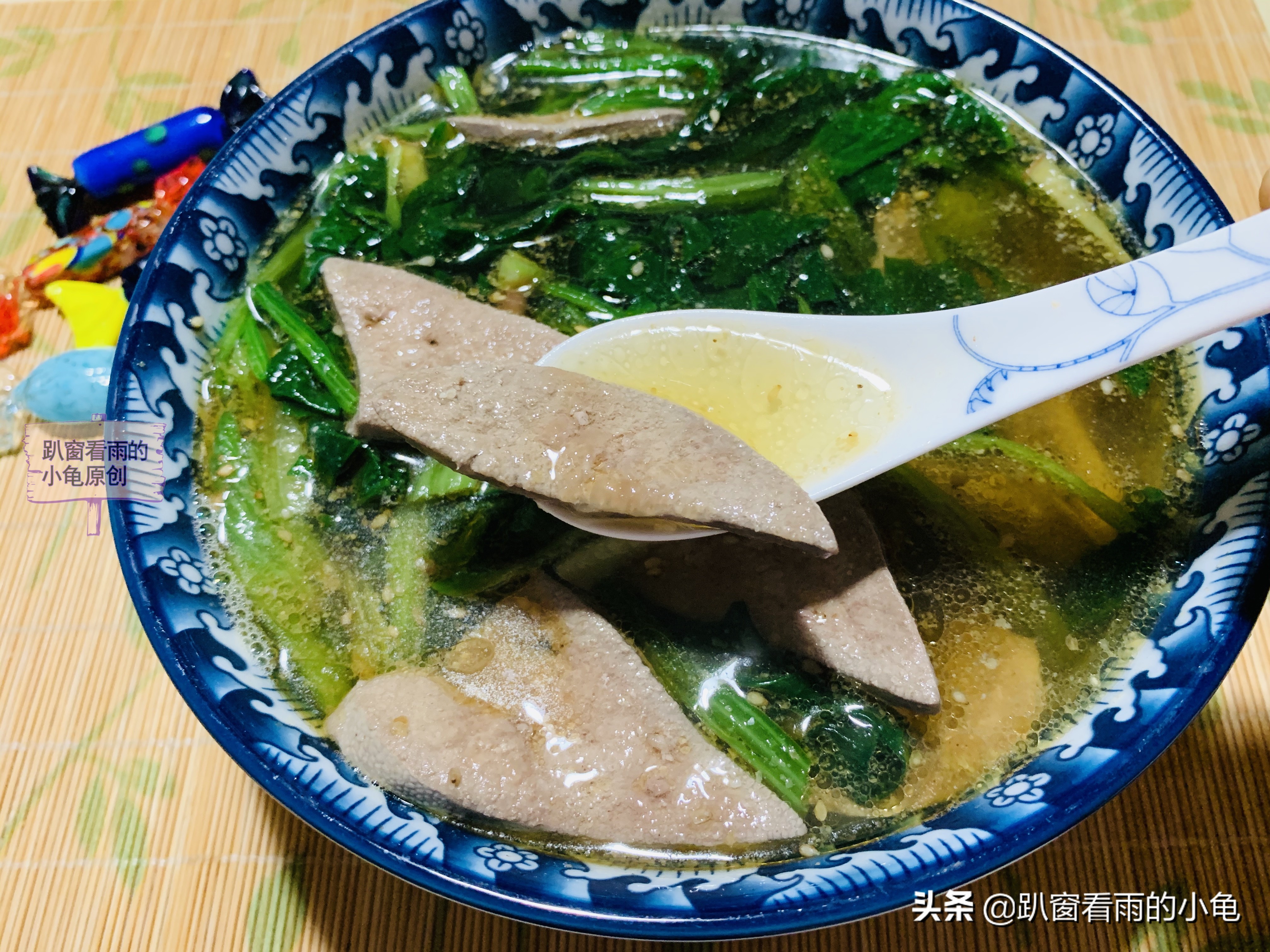 食疗菠菜猪肝养生汤的正确做法,菠菜猪肝汤的做法补气血