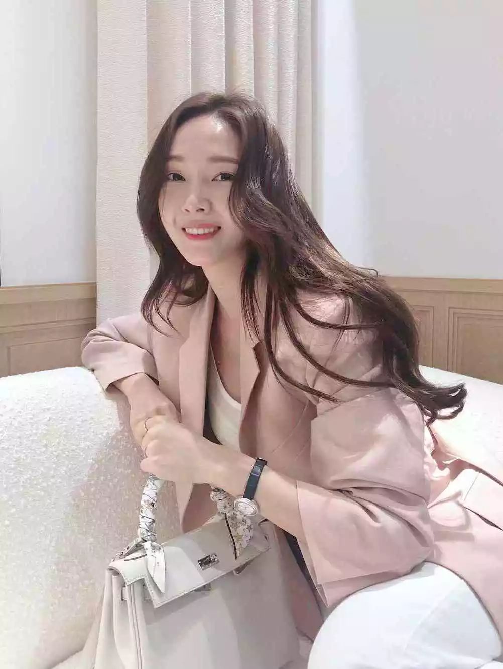 下周穿什么｜年薪100万的高级＋富家小姐的精致