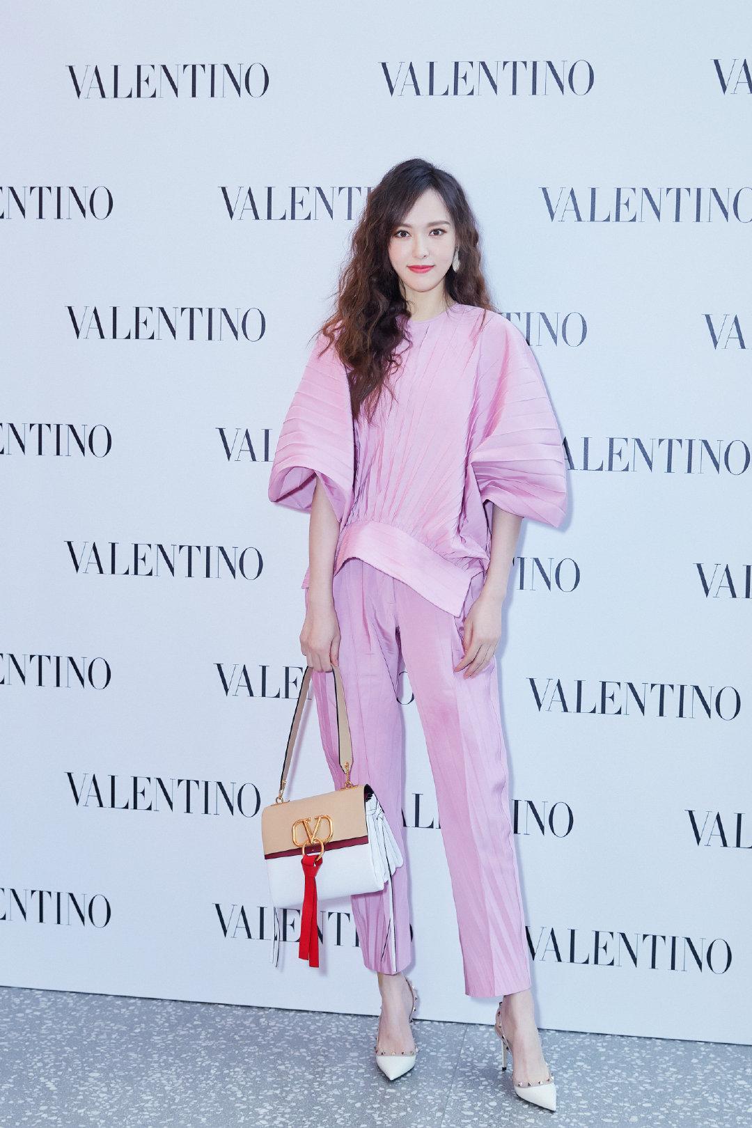 夏日怎能少了「糖果色」？草莓色葡萄色柠檬色，你是哪种小可爱？