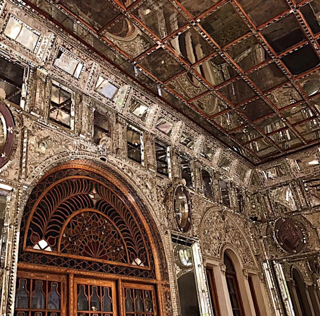 说出三个对中国免签的国家,唯一一个只对中国免签的国家