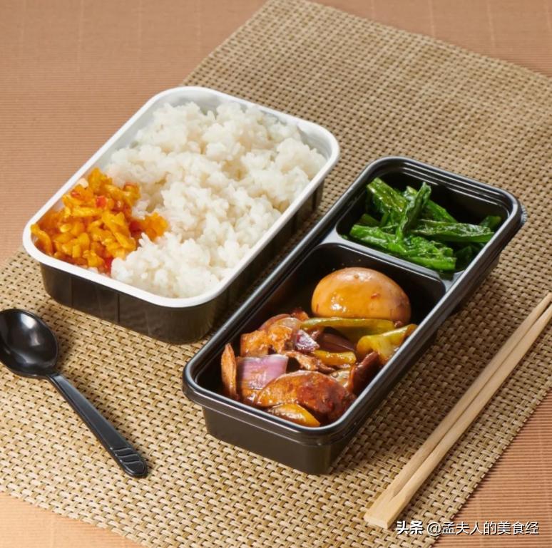 外卖小哥吃的店都很干净,外卖小哥多次吃东西