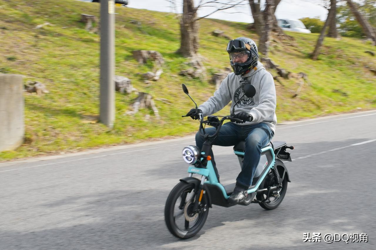 代步续航高的踏板车,代步通勤踏板摩托车