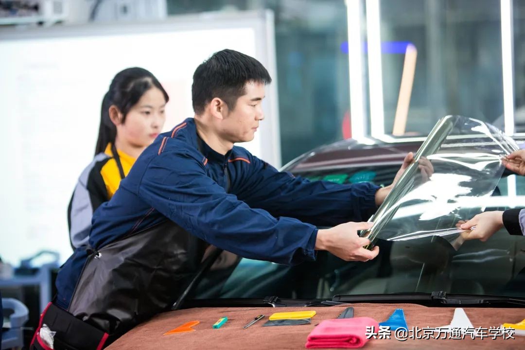 万通汽车美容技术培训前景,万通汽车美容培训班学费多少