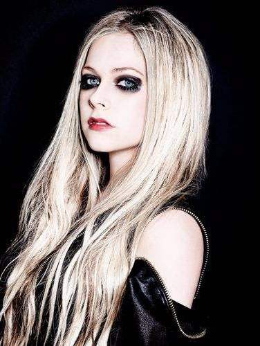 为什么挑不好眼影的女人，也挑不好男人？