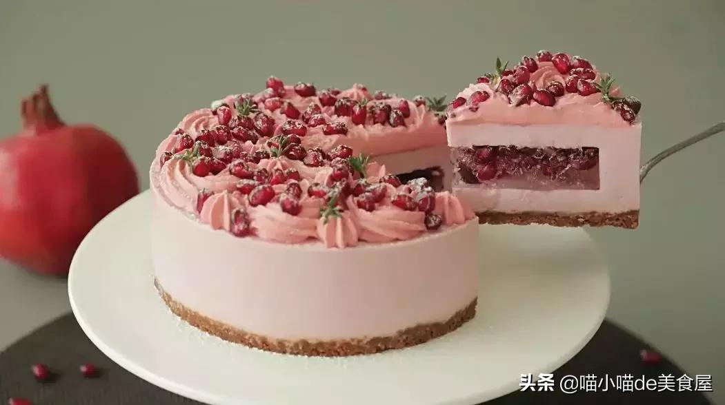 它火遍韩国私房圈，红宝石奶油芝士蛋糕，咬一口得多少钱？