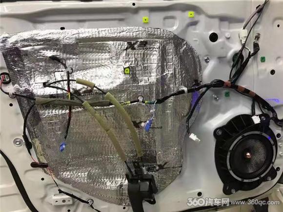 开什么样的酷路泽才叫享受？隔音升级加音响改装是必不可少的