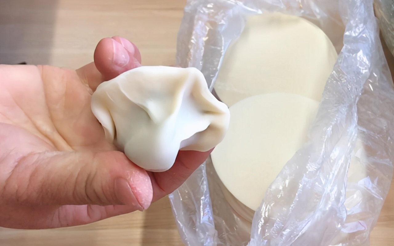 双色花样水饺包法,不会包饺子饺子怎么包才好看