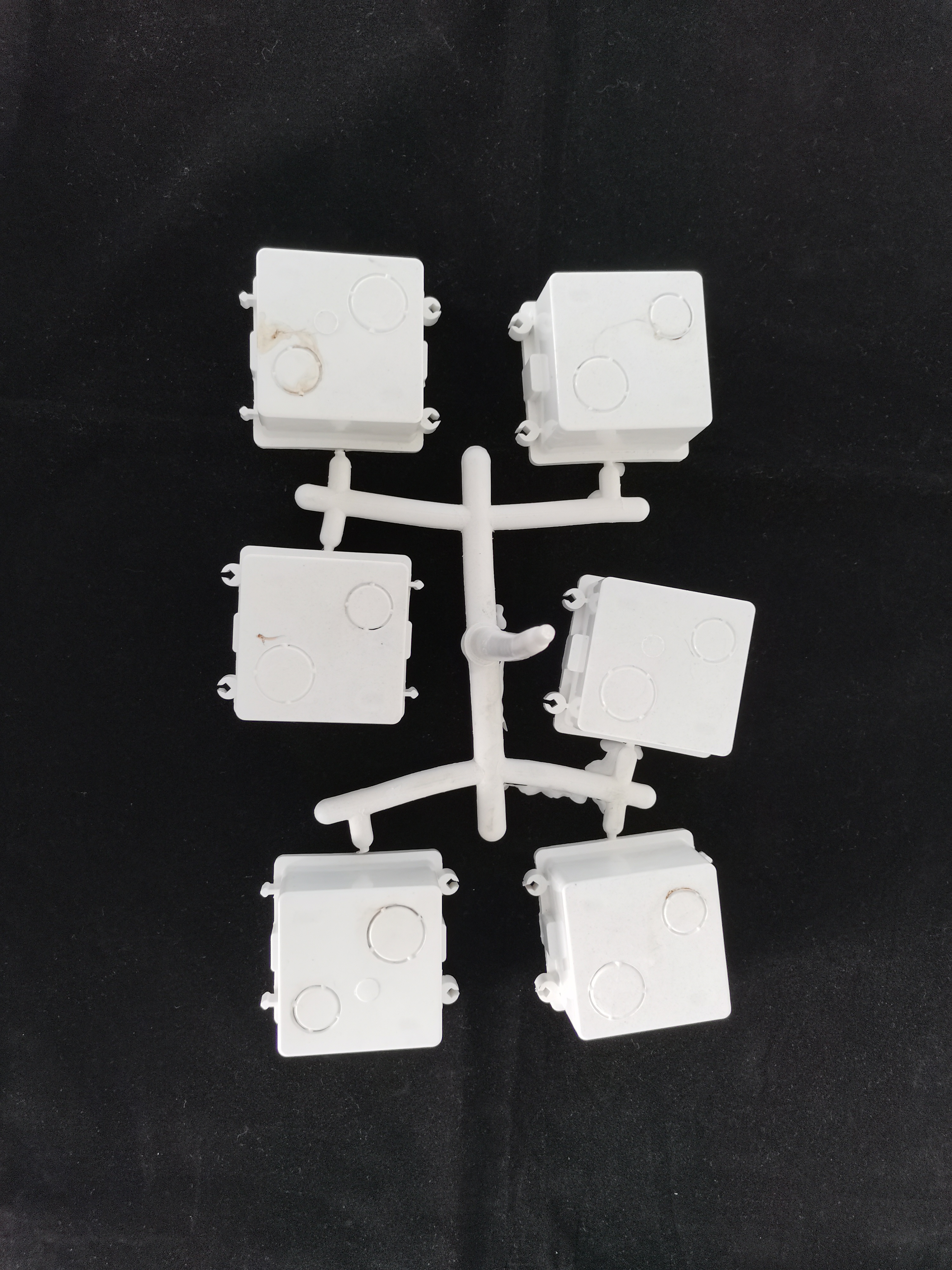 pvc线盒注塑机,pvc线盒注塑