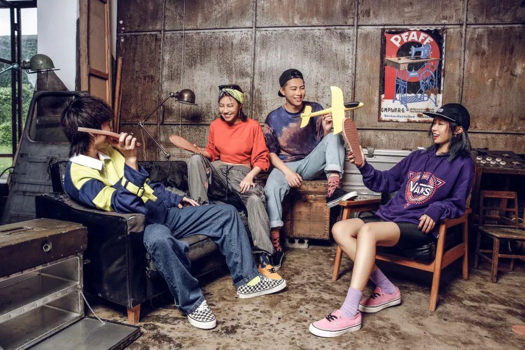 国潮vans和美国vans,vans联名国潮