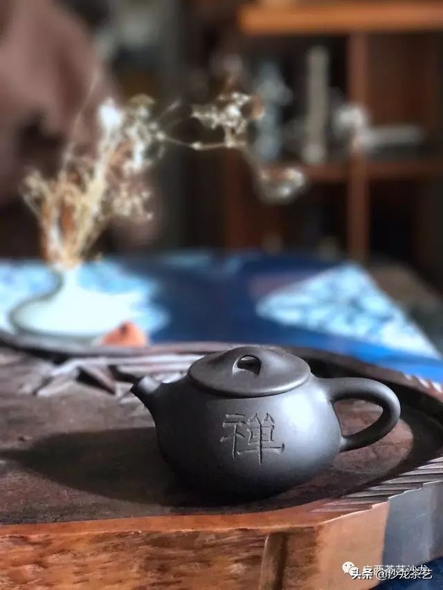 喝茶为什么要用紫砂壶泡茶,紫砂壶喝茶对身体好处有哪些