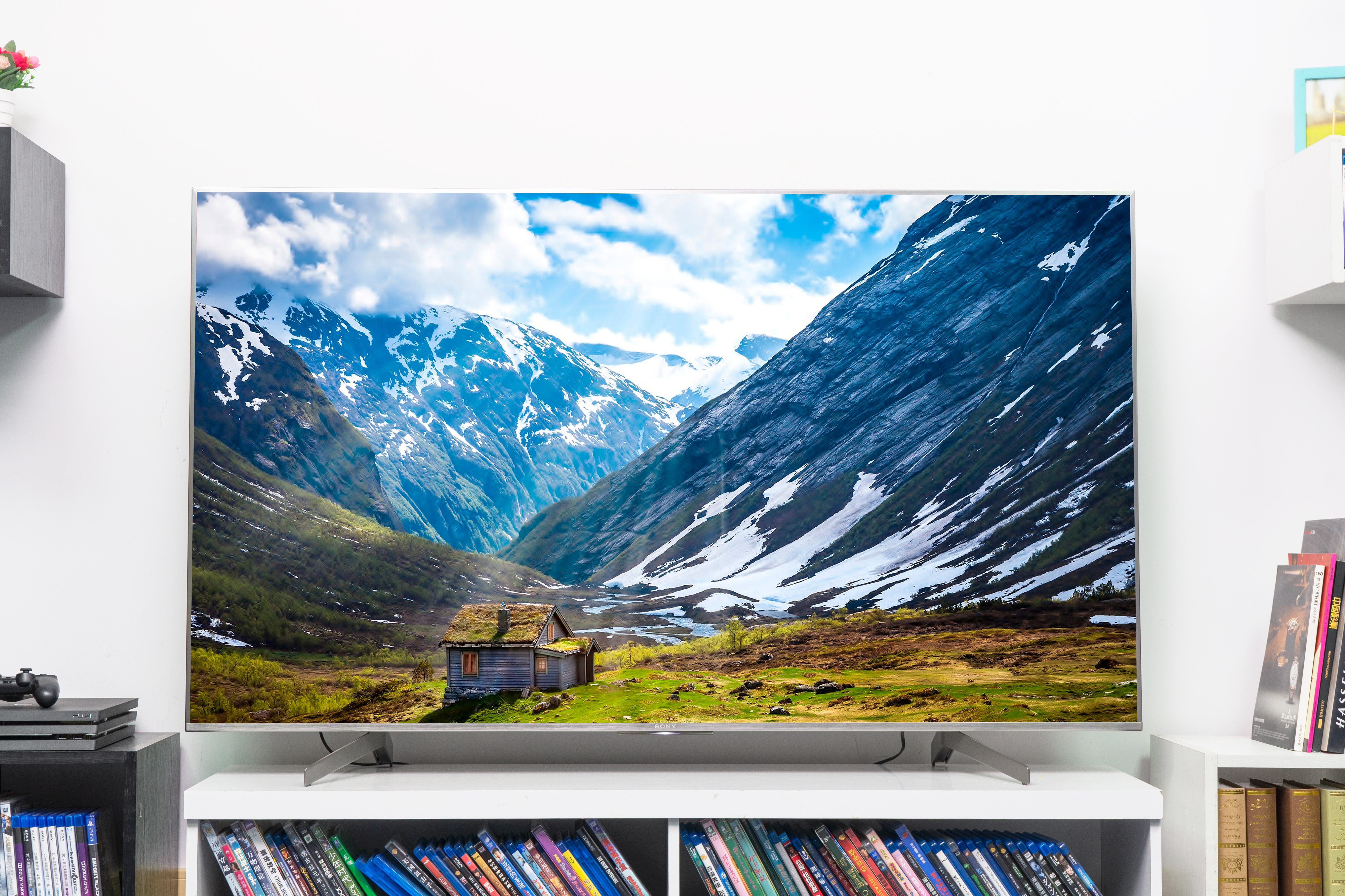 100寸液晶电视与激光电视对比,85寸的选液晶电视还是激光电视