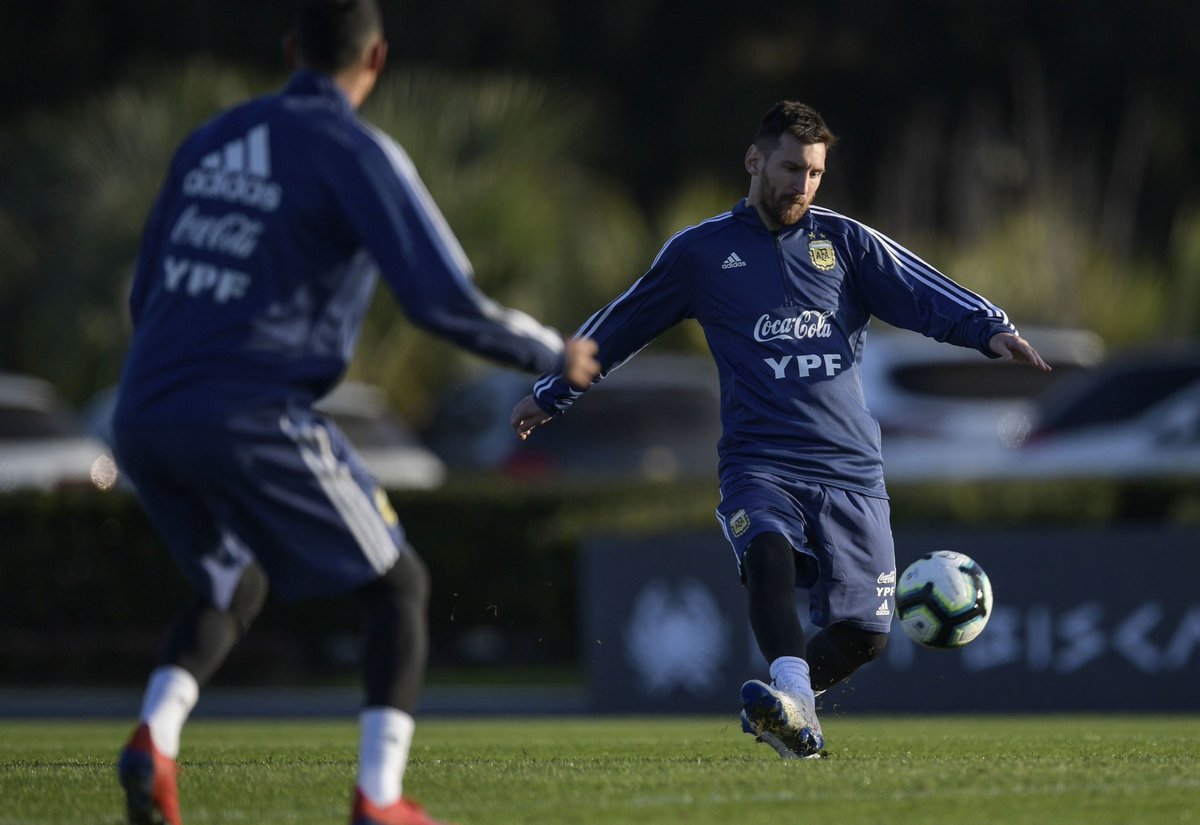 巴萨发布公告内马尔,巴萨发布新赛季球衣