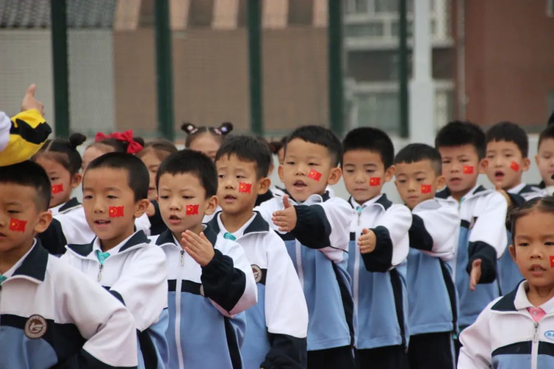 庆祝建党百年大型排舞展演西安,建党100周年校园啦啦操比赛