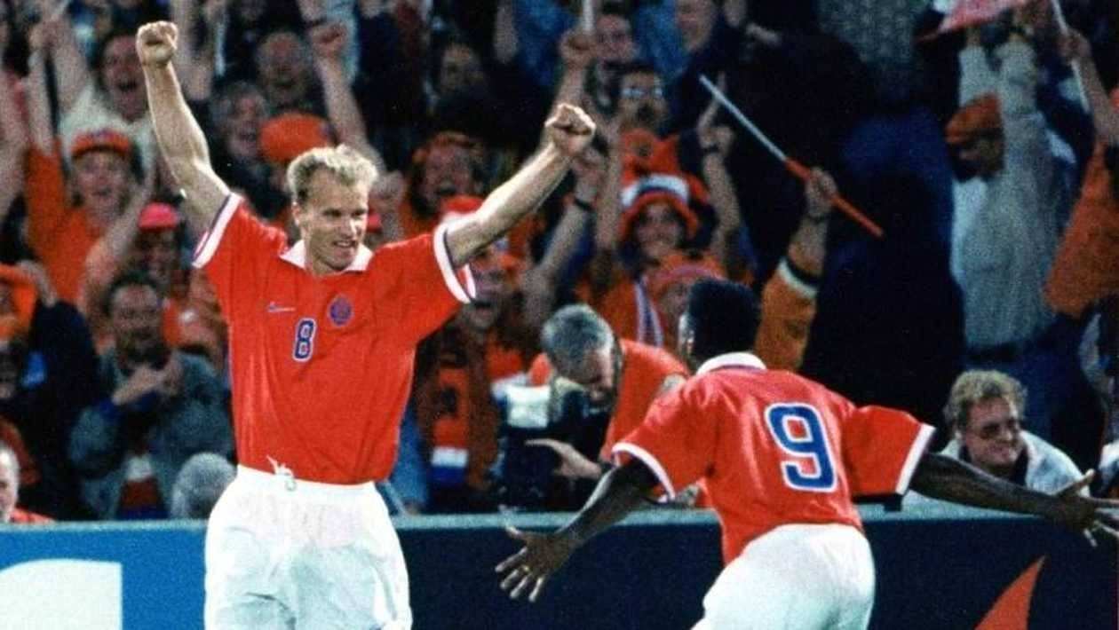 fifaonline齐达内和博格坎普,fifa足球世界齐达内和博格坎普