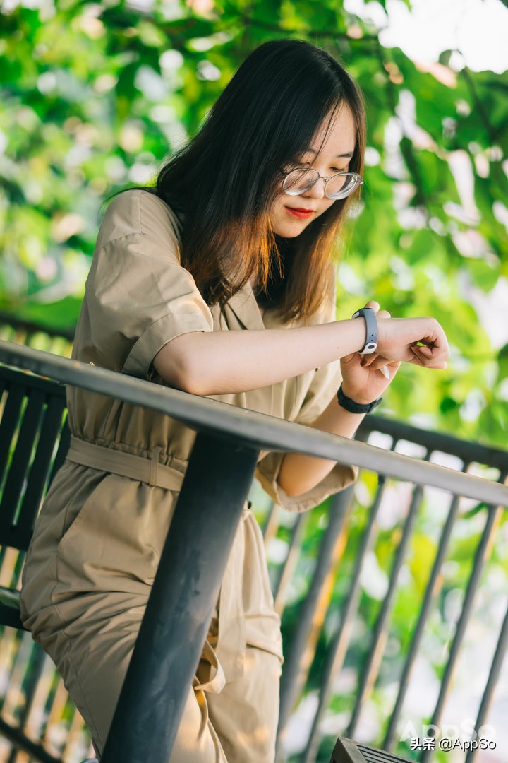 keep运动手环自由训练和肌力训练,可以将运动数据同步到keep的手环