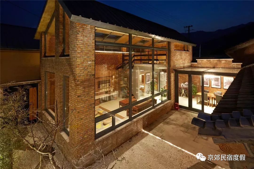 丝绸之路滑雪场民宿推荐,滑雪温泉民宿推荐
