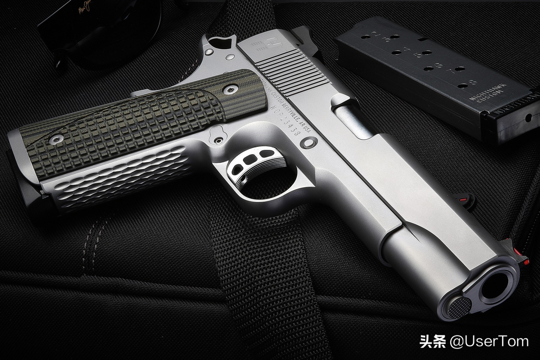 德国夜鹰左轮手枪图片,夜鹰雌鹰1911手枪