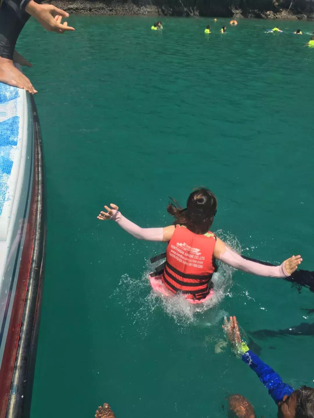 泰国皮皮岛一日游 (泰国皮皮岛旅游团)