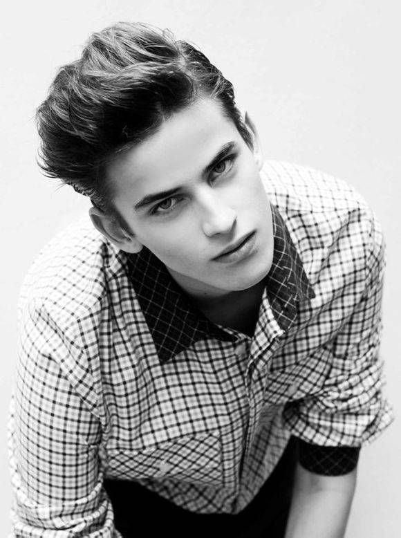 「欧*男美**头」喜欢点赞关注哦