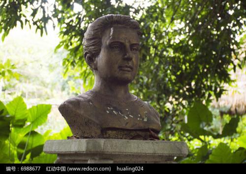 关于居里夫人发现镭故事简介,居里夫妇发现镭的故事简略