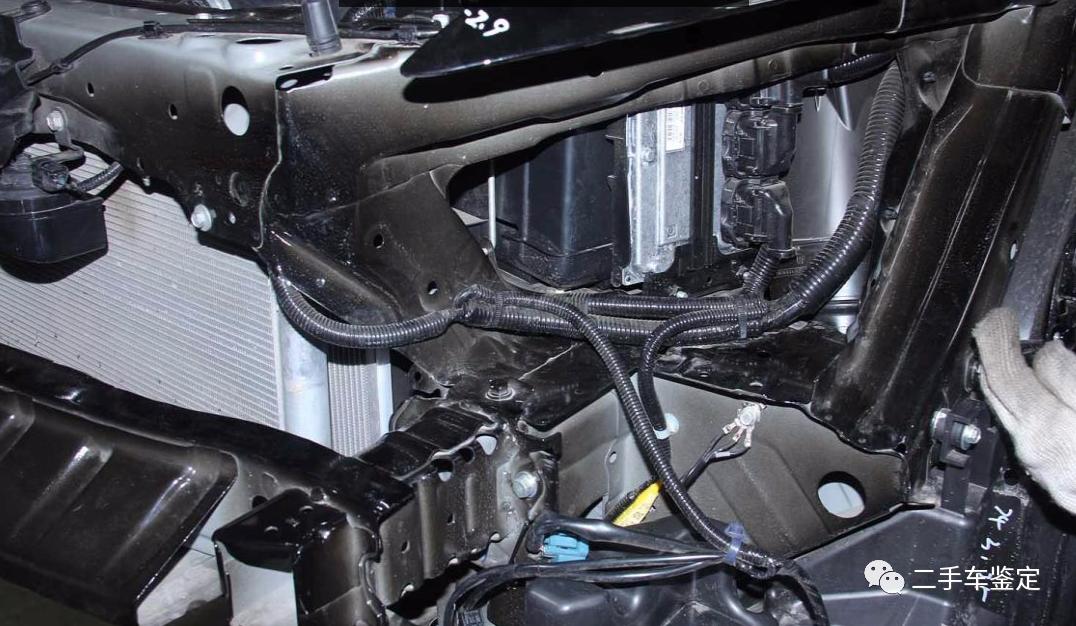 本田雅阁发动机舱结构图说明,十代雅阁传感器图片
