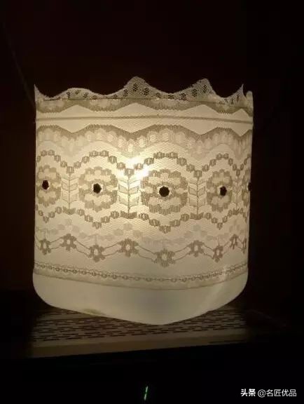 变废为宝矿泉水瓶手工制作机器人,废矿泉水瓶利用手工制作大全图片