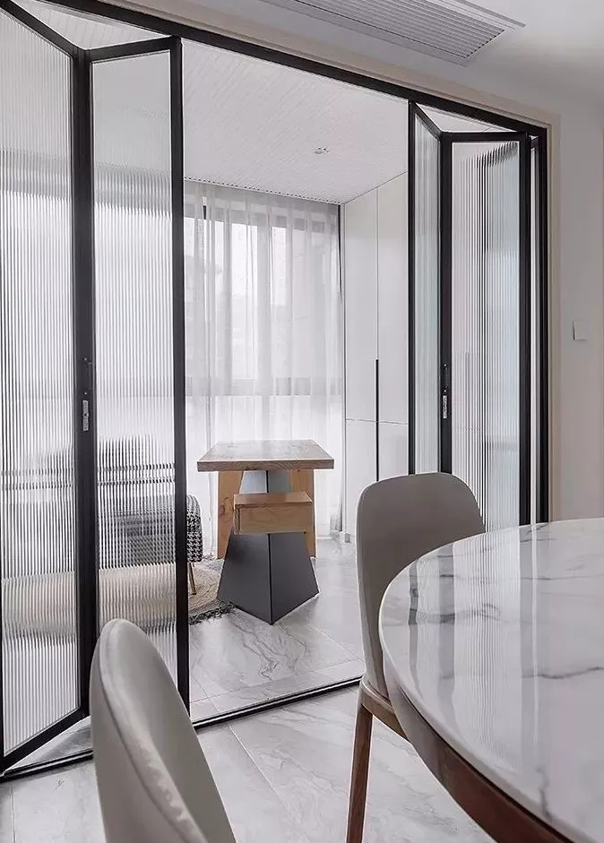 长虹玻璃8mm好还是5mm双层好,长虹玻璃怎么样啊好用吗