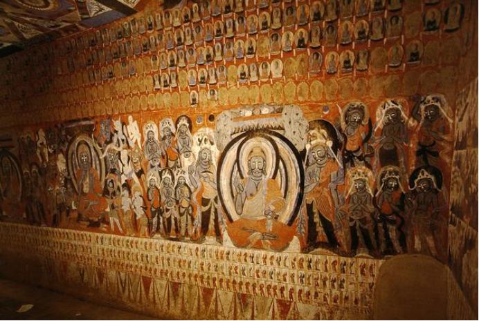 敦煌428窟介绍,敦煌329窟壁画飞天图