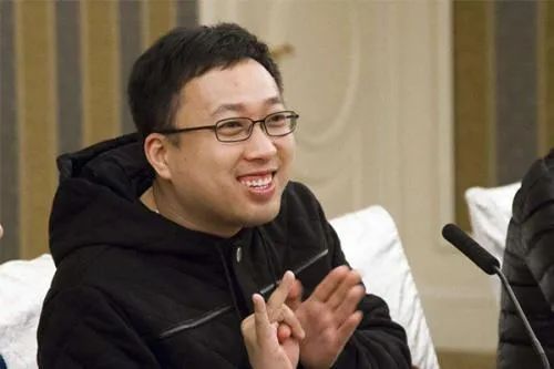 走一个于正,这节目还是精彩的不得了哇