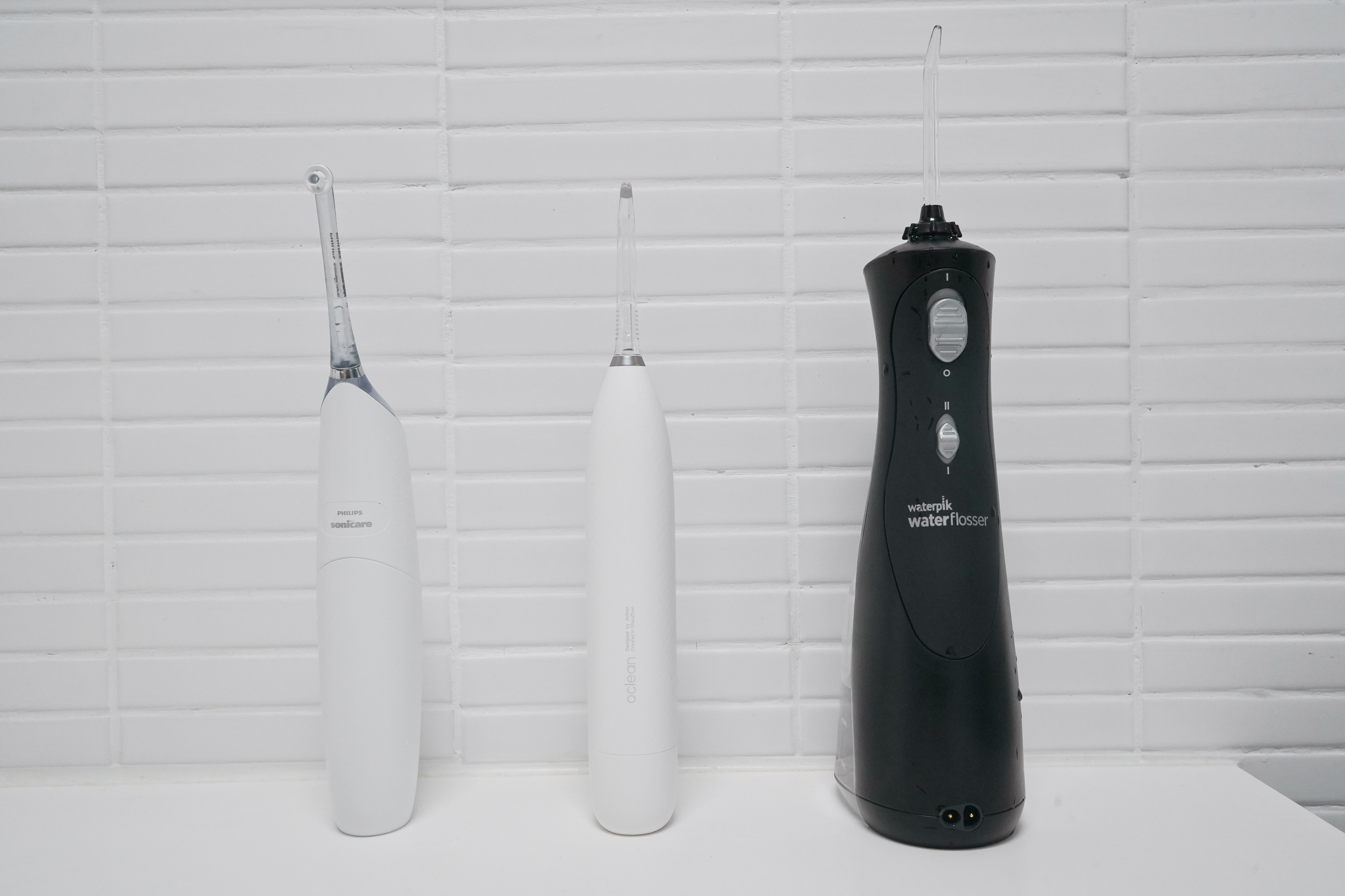 有了电动牙刷还要买便携冲牙器？洁碧、飞利浦，Oclean对比