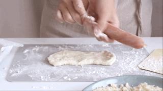 芝士热狗零食,香甜酥脆芝士热狗