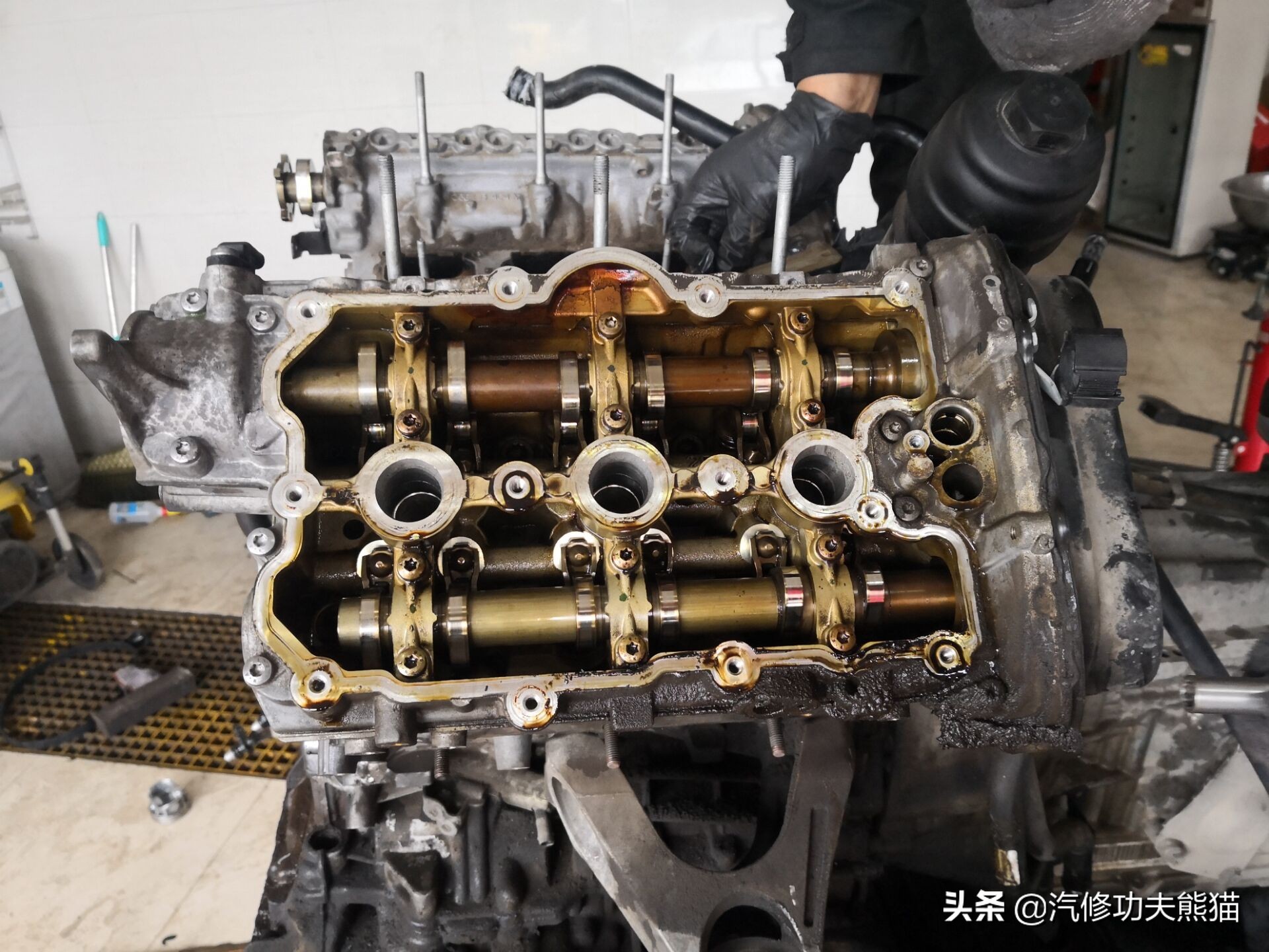 大众途锐急加速发动机故障灯点亮,大众新款途锐车子烧机油