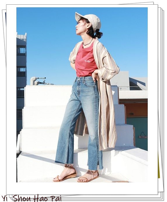 女星喇叭牛仔裤搭配,风衣搭配喇叭牛仔裤
