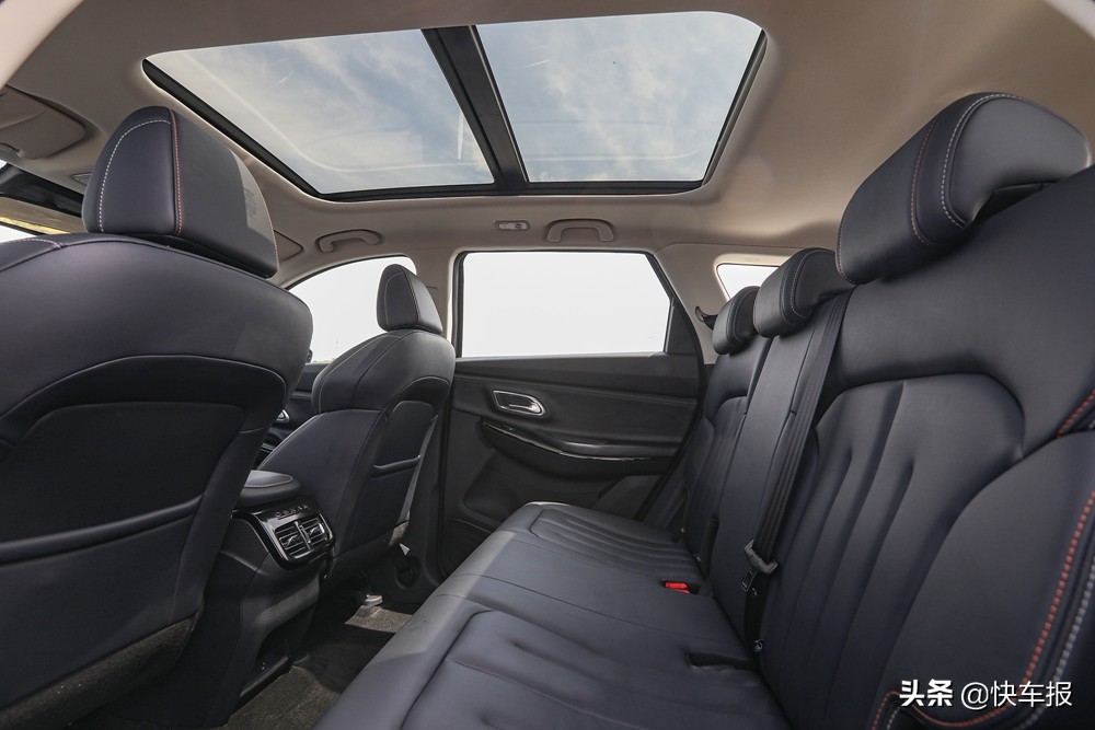 瑞虎8和吉利博越长安欧尚x7对比,欧尚x7plus比吉利博越谁省油