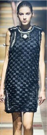 何洁精修图身着山寨裙,修图师救得了何洁