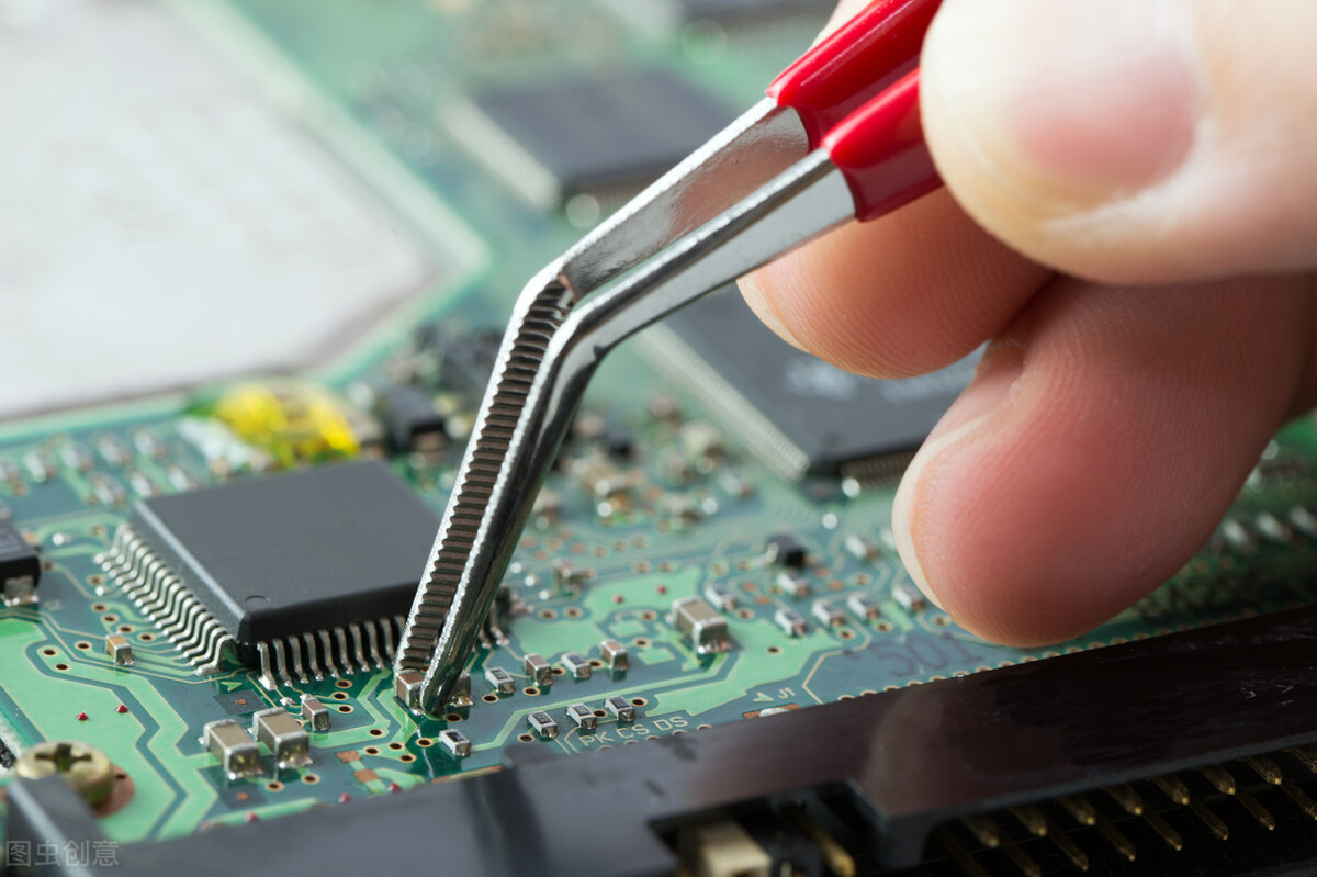 ic短路什么原因造成的,ic短路了怎么测试出来