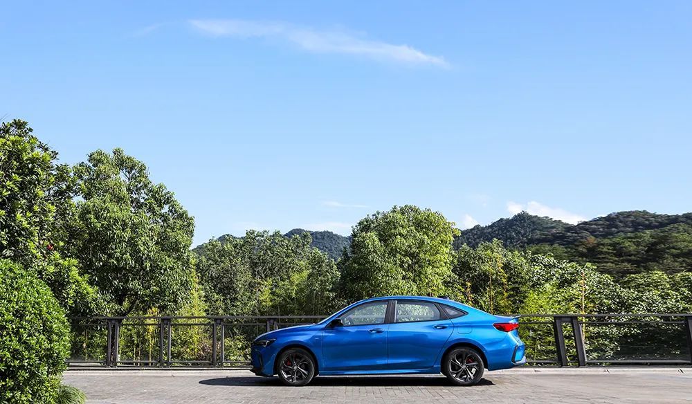 「首试」疾风劲草|上汽通用别克威朗ProGS