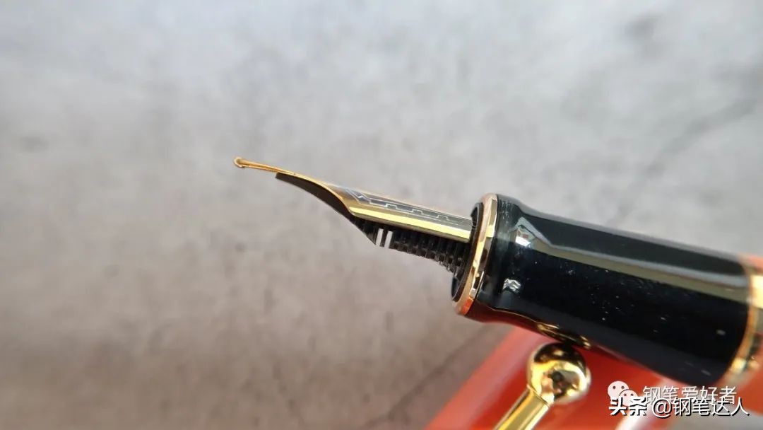 安能辨我是雄雌前面一句,金豪616木杆钢笔评测