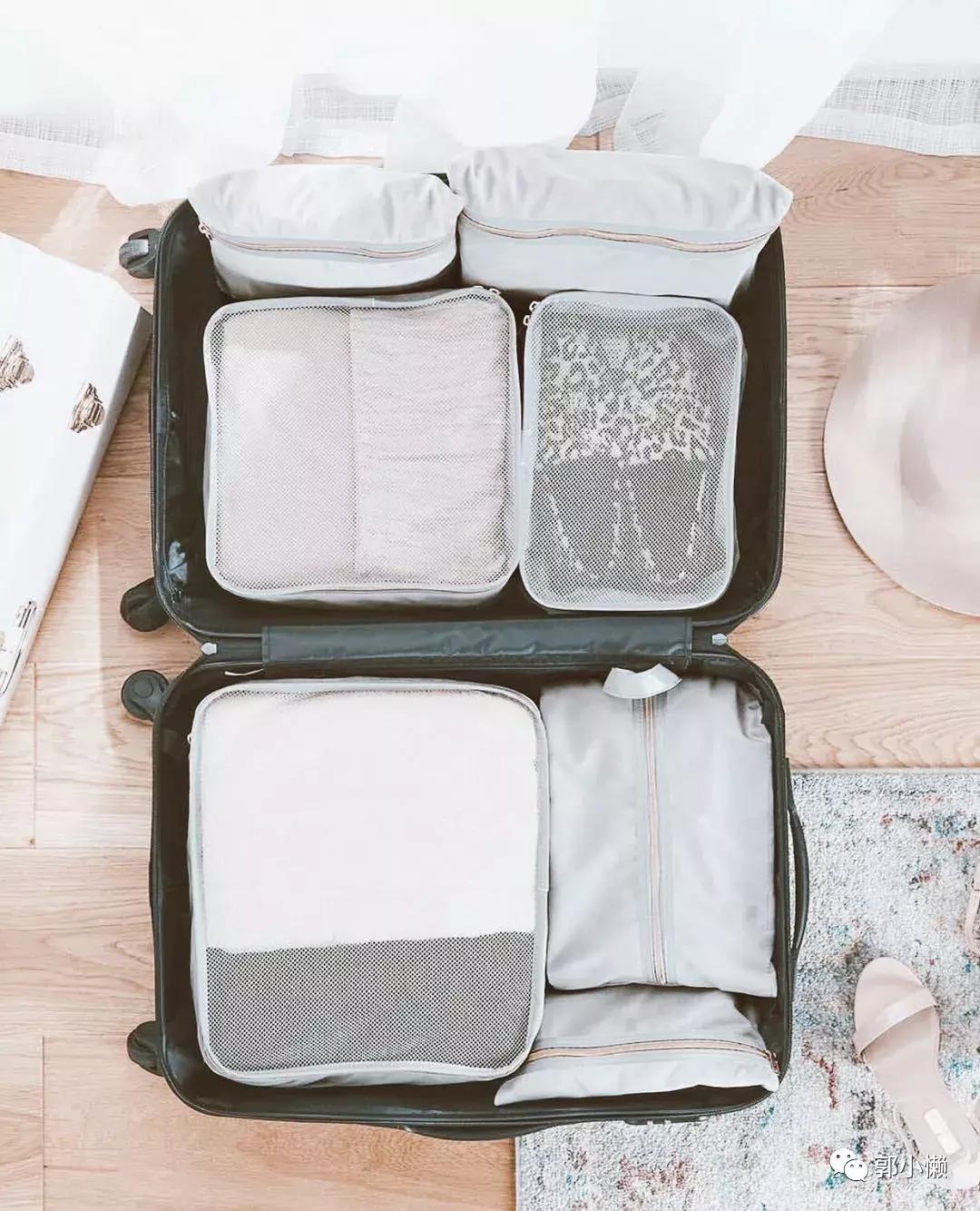 夏日外出如何快速补妆,夏天外出如何正确防暑