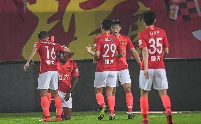 冯潇霆亚冠重大失误,本轮亚冠最佳阵容高准翼入选