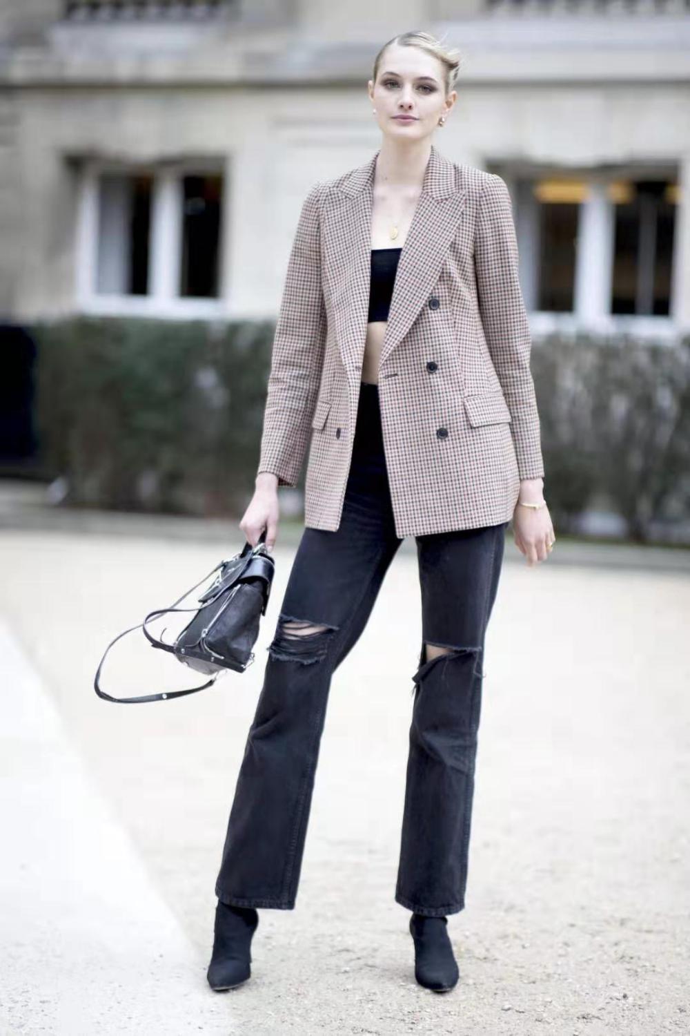 别再穿烂大街的裤子,别再穿打底裤了