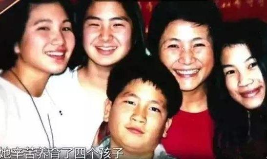 郑佩佩自曝婚姻,郑佩佩皈依佛门